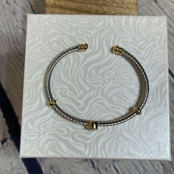 Juvell 18K Plated CZ Cuff - Picture 6 of 6